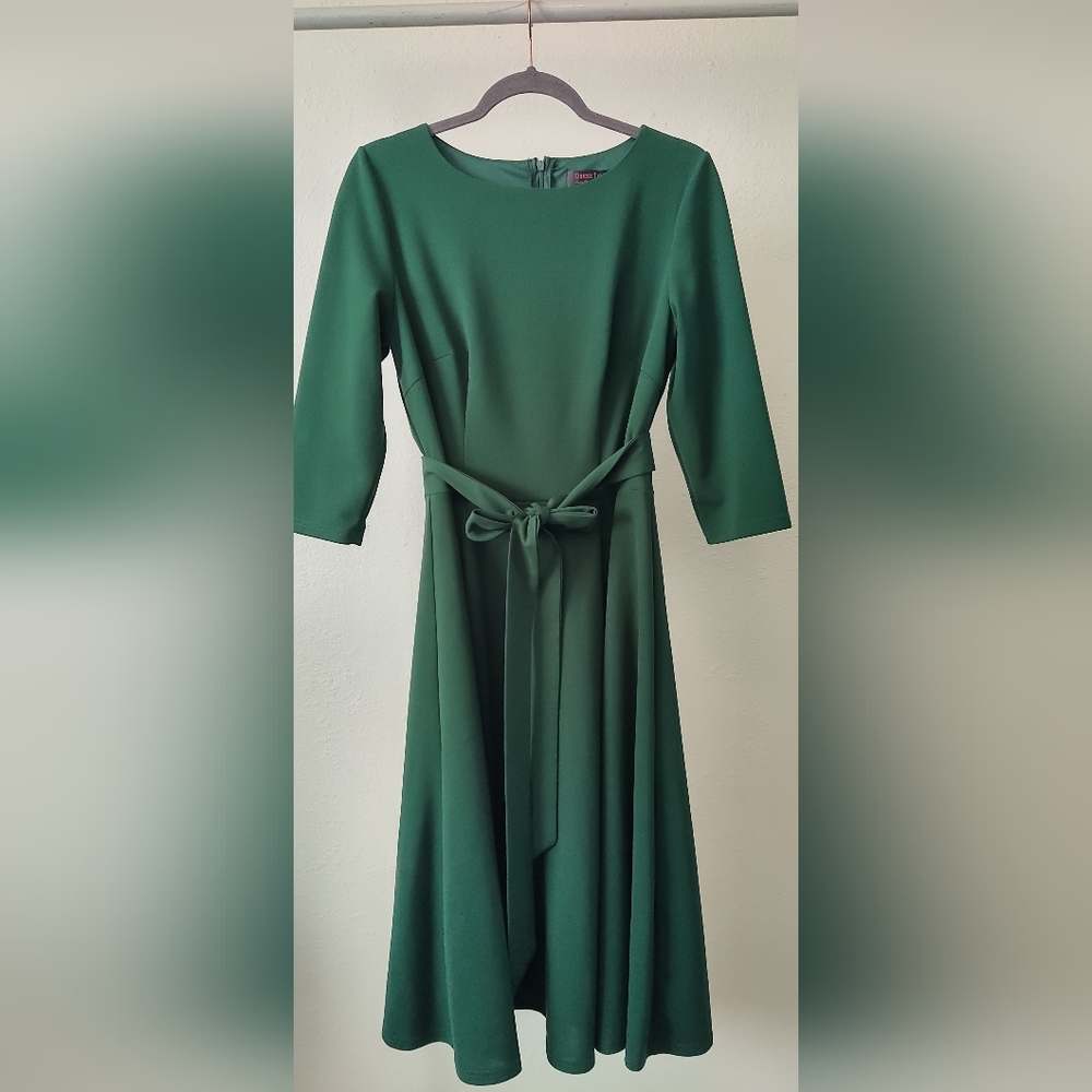 Dress Tells, Dark Green Midi Dress Size Large